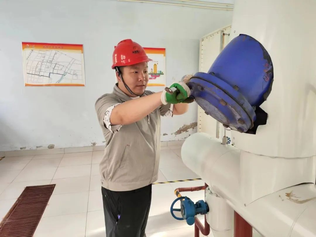 【向下扎根，向上生長】肖源：做一個(gè)名副其實(shí)的“暖男”